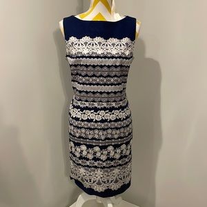 Oscar de la Renta navy and white patterned dress, size 8